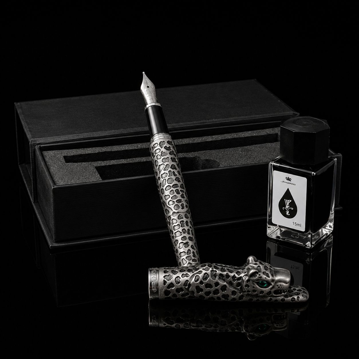 Silver and Black Jaguar Royal Edition Fountain Pen Set